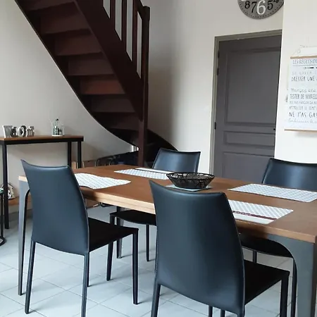 Duplex Lumineux Avec Terrasse Daire *